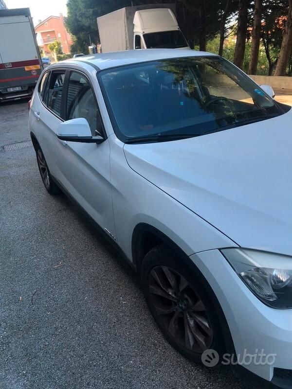 Usata 2013 BMW X1 SUV | 9000 € (Ottimo prezzo) - Immagine 1/4