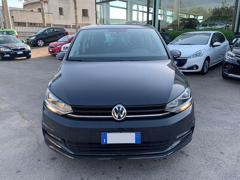 Usata VW Touran Executive 110 CV (80 kW) 2016 Grigio Monovolume