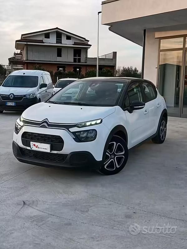 Usata Citroën C3 Feel 102 CV (75 kW) 2021 Bianco Utilitaria