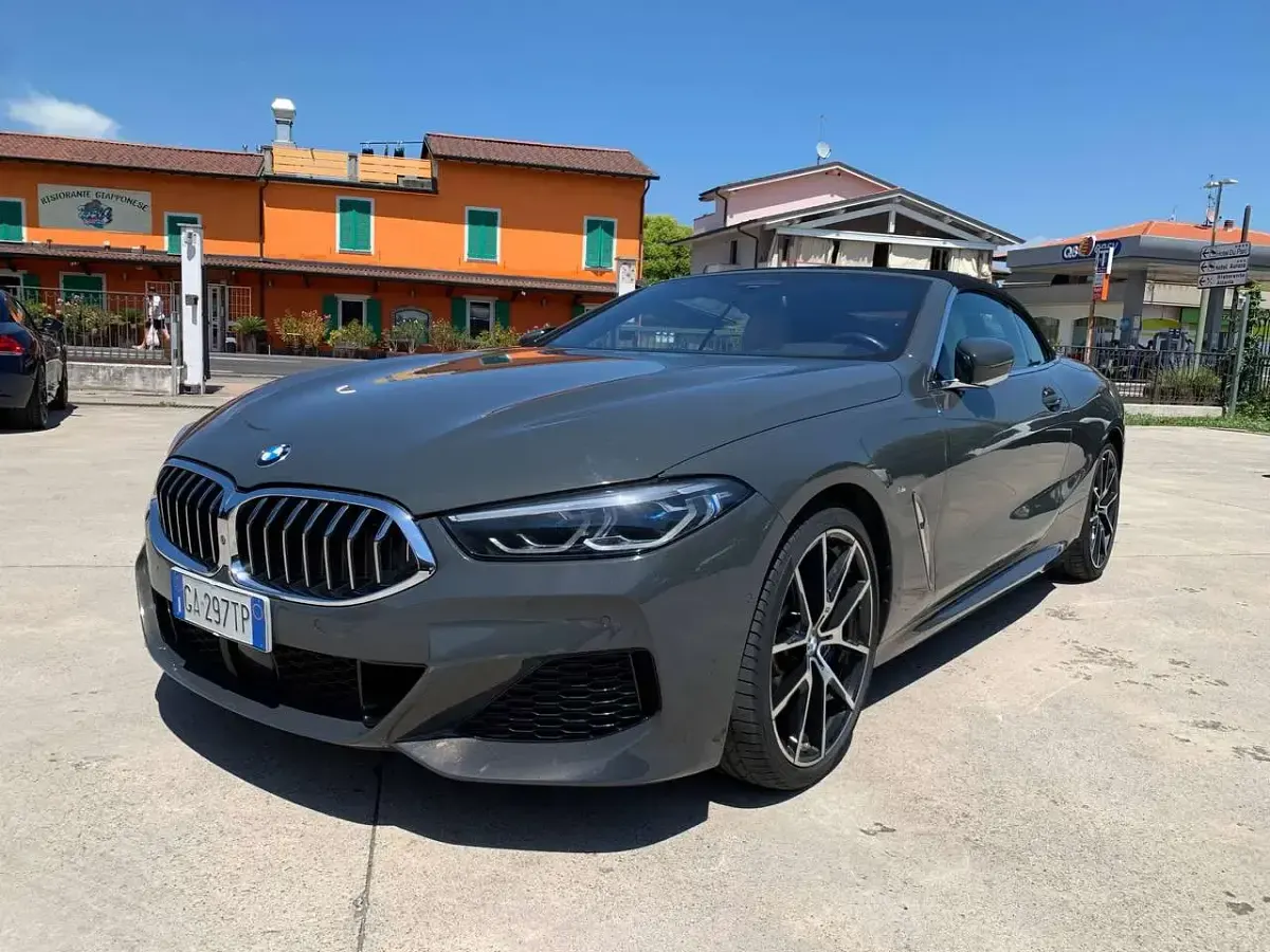 Usata BMW 840 Coupé M Sport 320 CV (235 kW) 2020 Grigio piombo met. Coupé