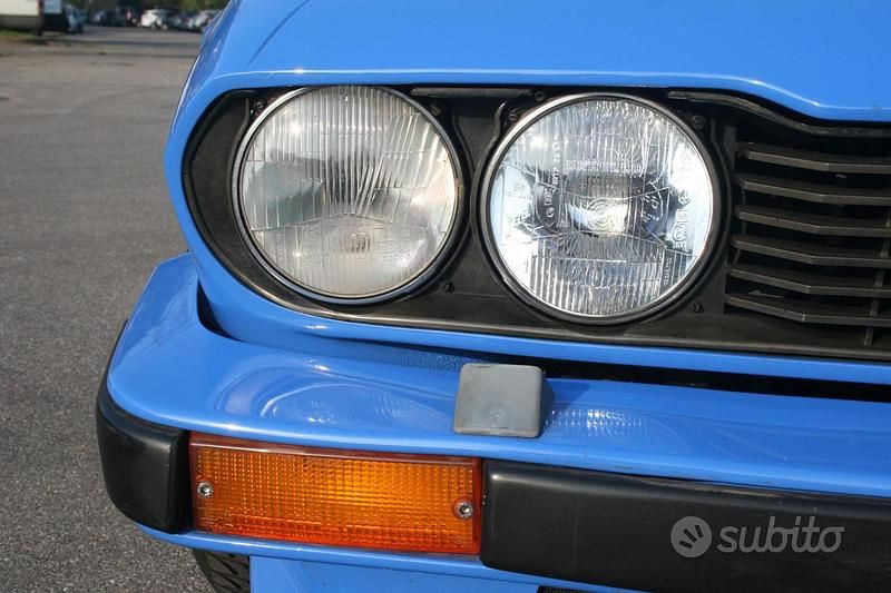Usata Alfa Romeo GTV 131 CV (96 kW) 1983 Blu/azzurro Coupé