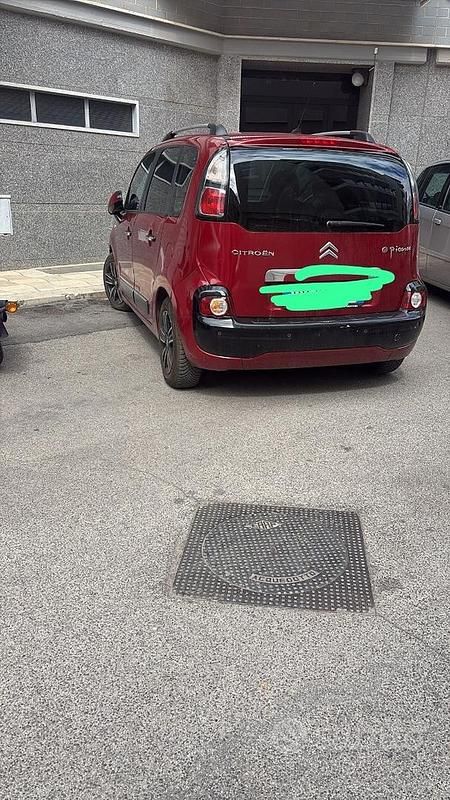 Usata Citroën C3 Picasso 95 CV (69 kW) 2009 Rosso Monovolume