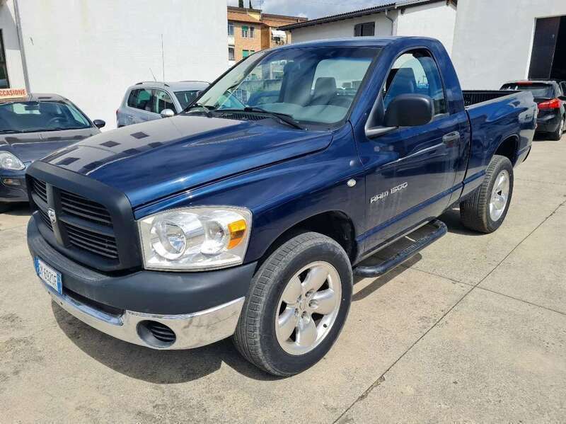 Blu/azzurro Usata 2007 Dodge Ram Pick-up | 17.000 € - Immagine 1/4