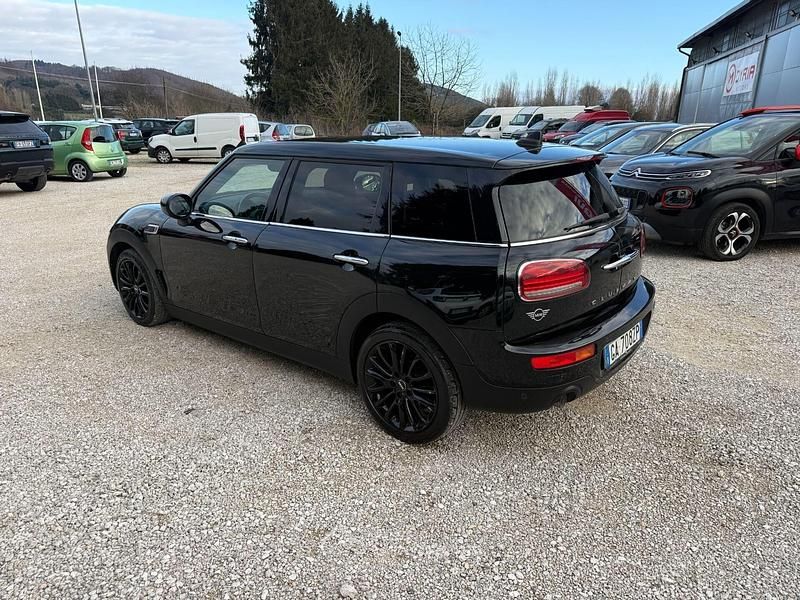 Usata Mini Cooper Clubman Exclusive 116 CV (85 kW) 2020 Nero Station wagon