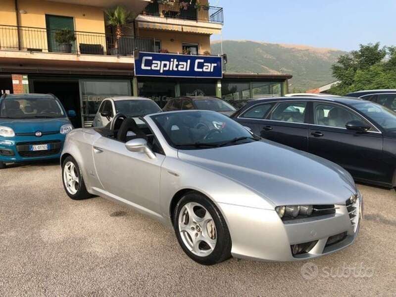 Usata Alfa Romeo Spider Exclusive 185 CV (136 kW) 2009 Grigio Cabrio