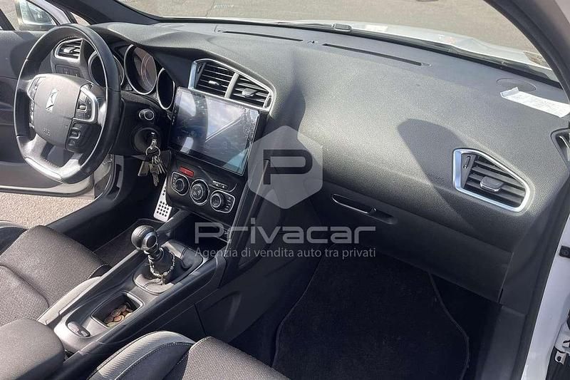 Usata DS Automobiles DS4 114 CV (83 kW) 2014 Bianco Utilitaria