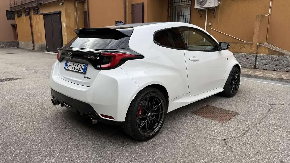 Usata Toyota Yaris 261 CV (191 kW) 2020 Berlina