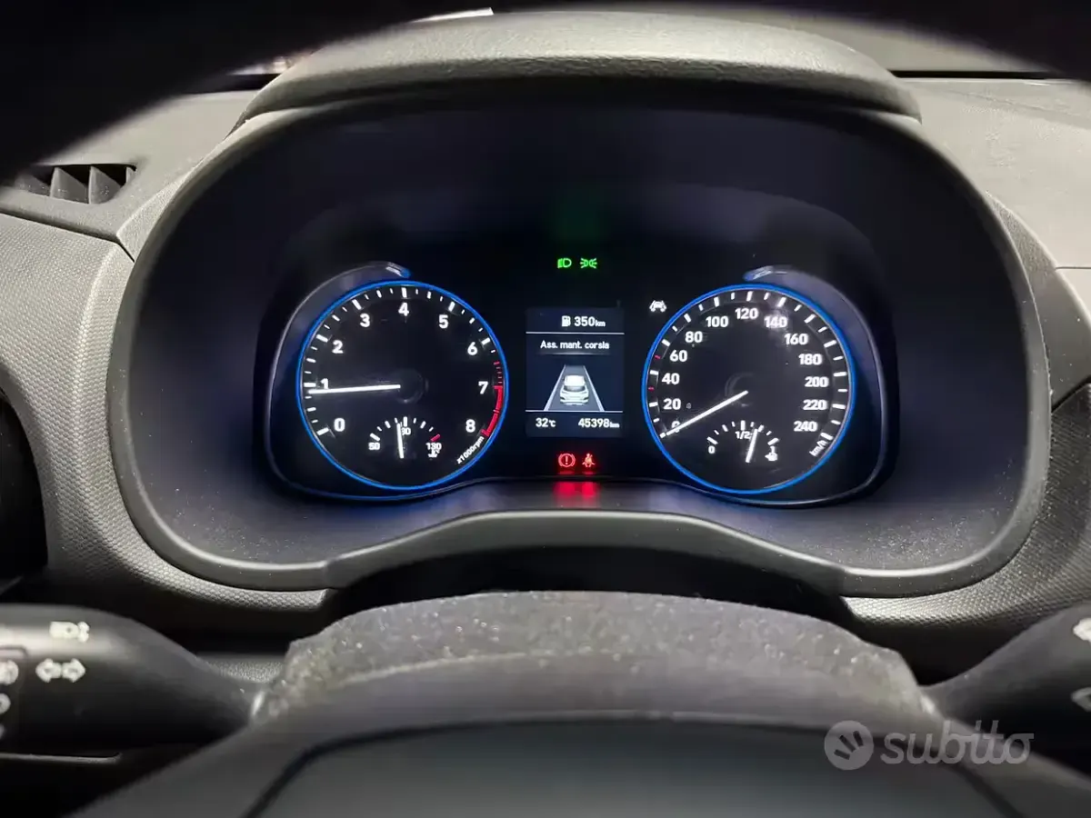 Usata Hyundai Kona XPrime 120 CV (88 kW) 2019 Grigio SUV