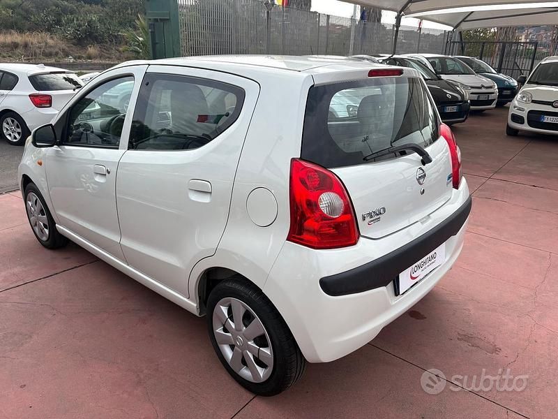 Usata Nissan Pixo 68 CV (50 kW) 2011 Bianco Utilitaria