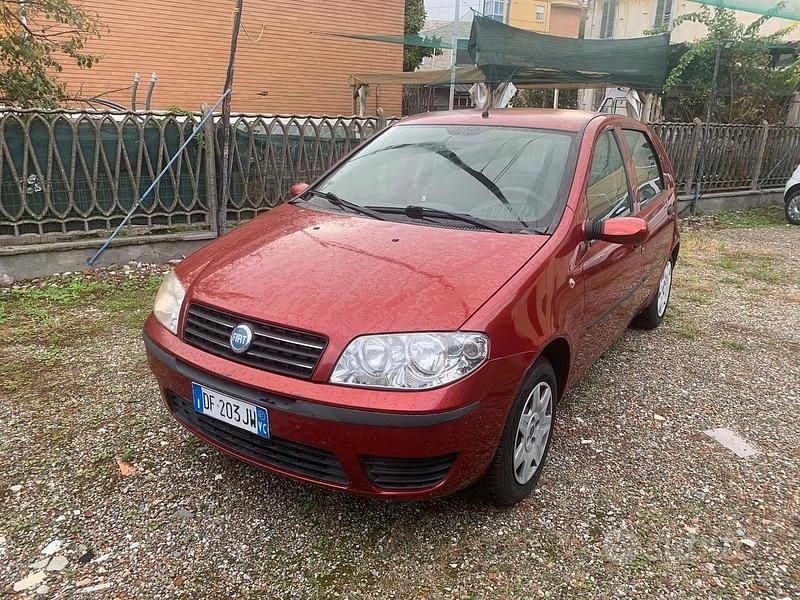 Usata Fiat Punto 2007 Rosso Utilitaria