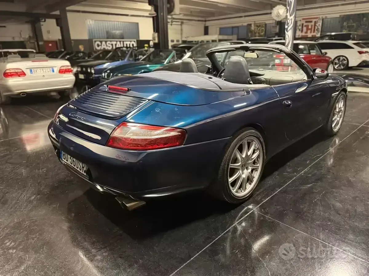 Usata Porsche 911 Carrera Cabriolet 300 CV (220 kW) 1999 Blu Cabrio