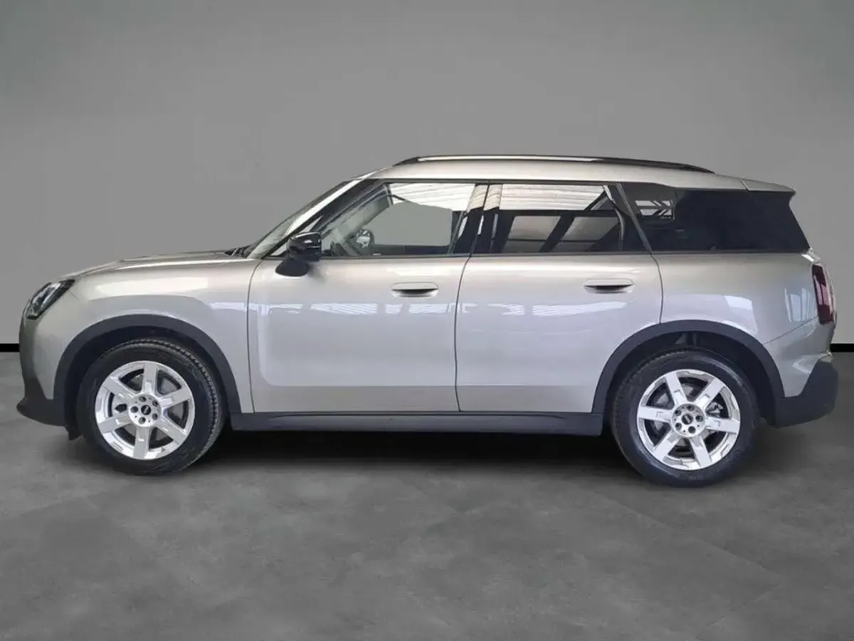 Käytetty Mini Cooper S Countryman Classic 204 HP (150 kW) 2025 Hopea Katumaasturi