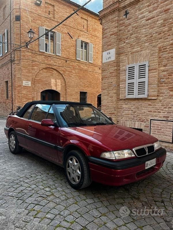 Usata Rover 200 122 CV (89 kW) 1992 Berlina
