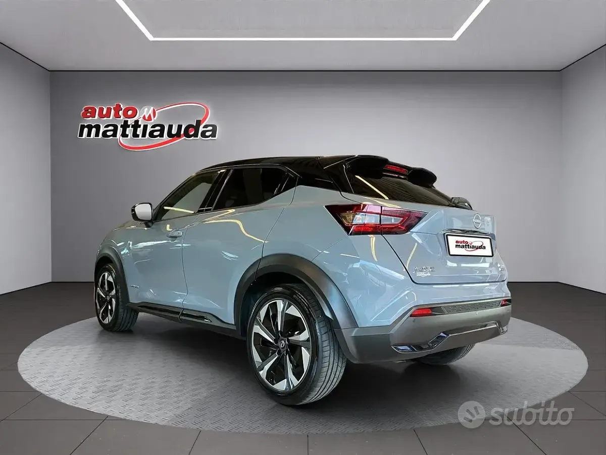 Usata Nissan Juke 143 CV (105 kW) 2025 Grigio ceramic SUV