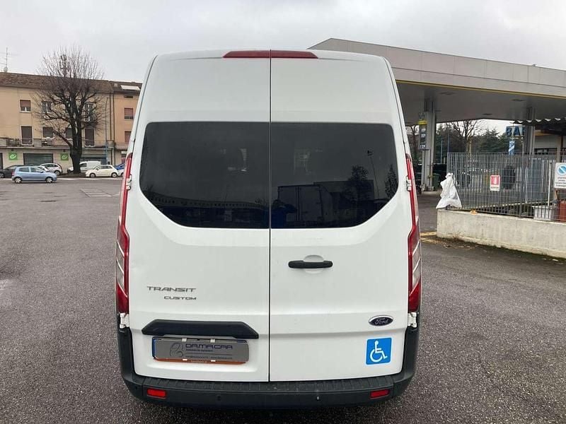 Usata Ford Tourneo 131 CV (96 kW) 2017 Bianco Monovolume
