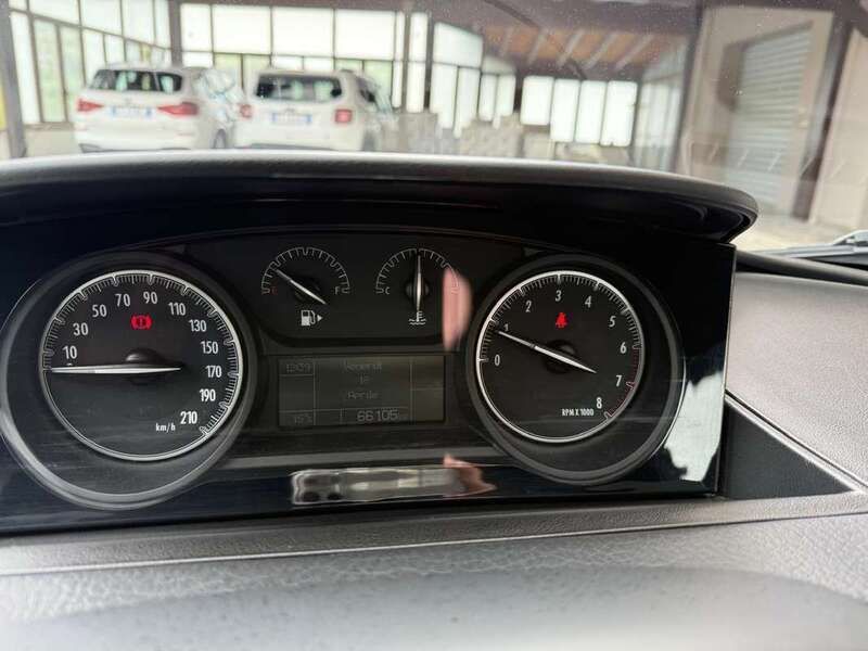 Usata 2016 Lancia Ypsilon Platinum Due volumi | 8500 € (Buon prezzo) - Immagine 1/4