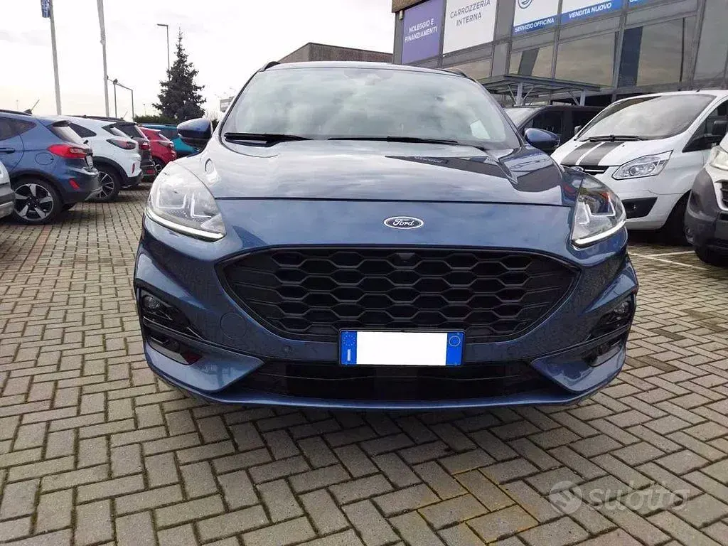 Usata Ford Kuga ST-Line X 120 CV (88 kW) 2022 Blu SUV