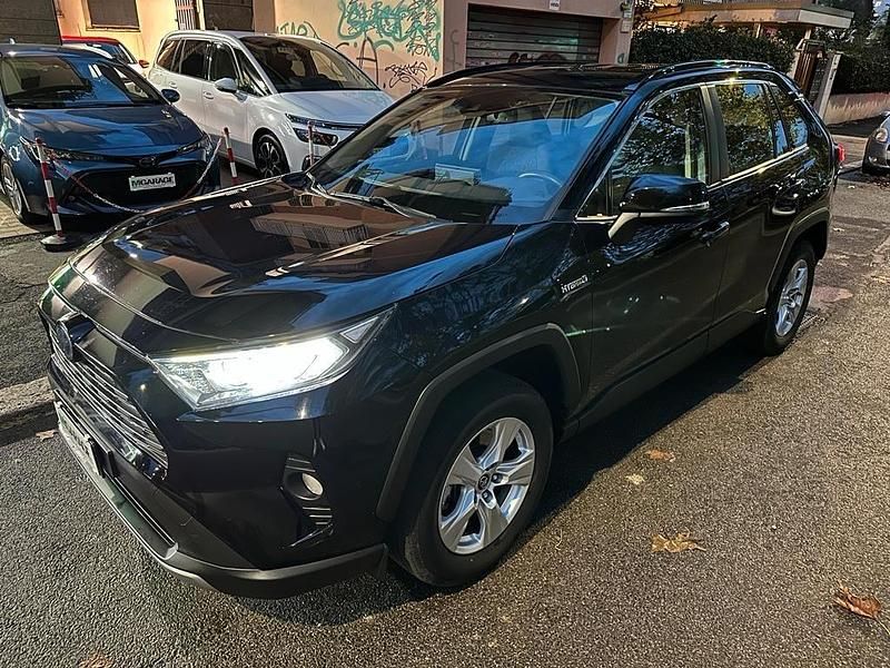 Usata Toyota RAV4 Business Edition 178 CV (130 kW) 2019 Nero Station wagon