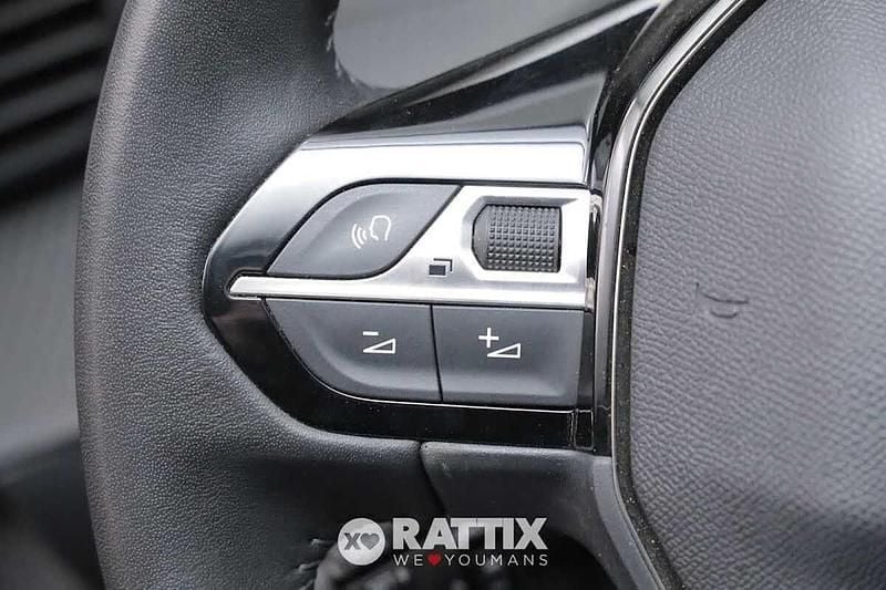 Usata Peugeot 208 Allure 101 CV (74 kW) 2025 Grigio artense Utilitaria