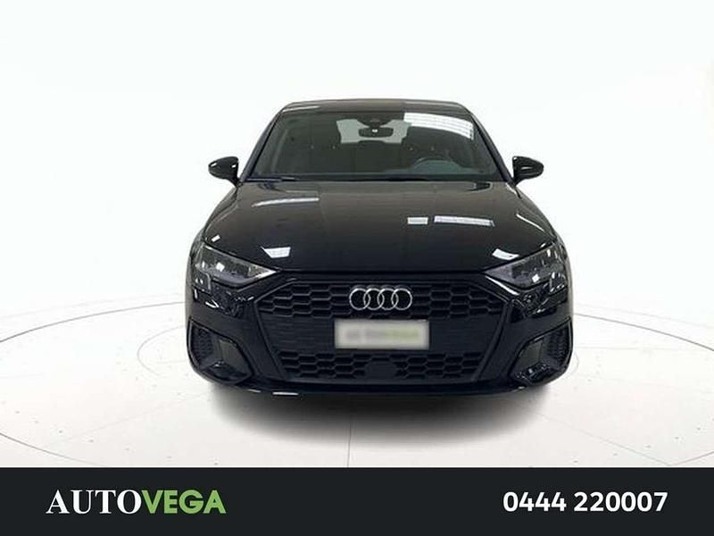 Usata Audi A3 Business 150 CV (110 kW) 2022 Nero Berlina