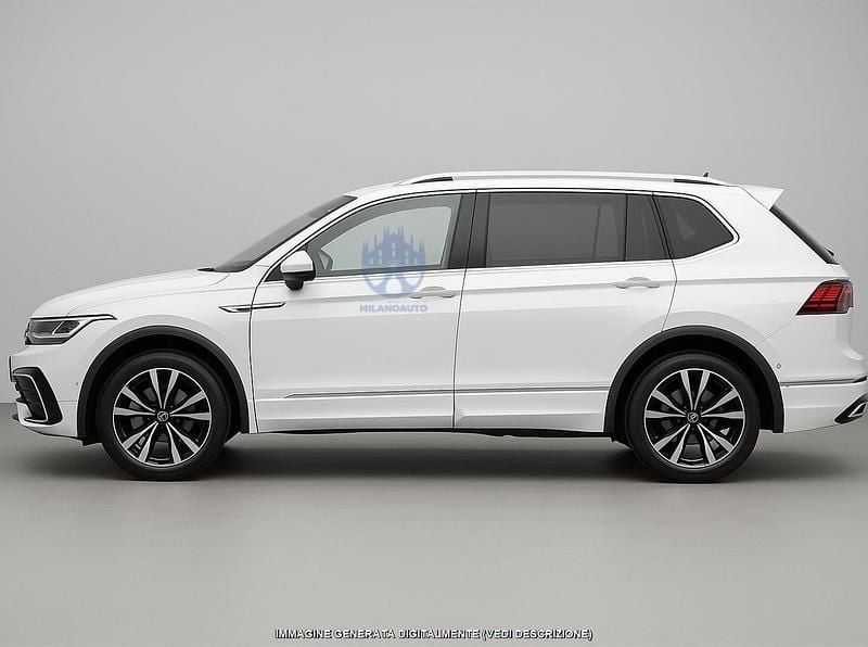Usata VW Tiguan Allspace R-line 200 CV (147 kW) 2023 Bianco SUV