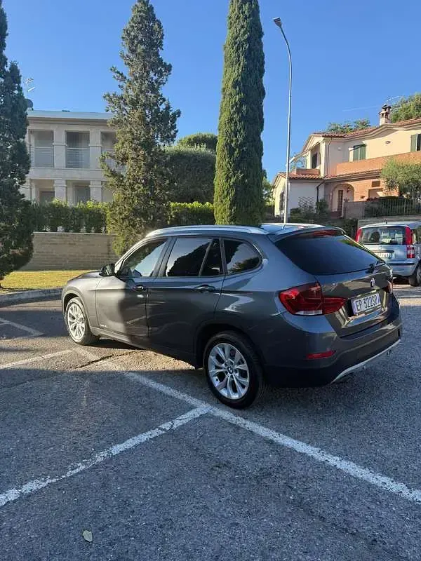Usata BMW X1 M Sport 143 CV (105 kW) 2013 Grigio SUV