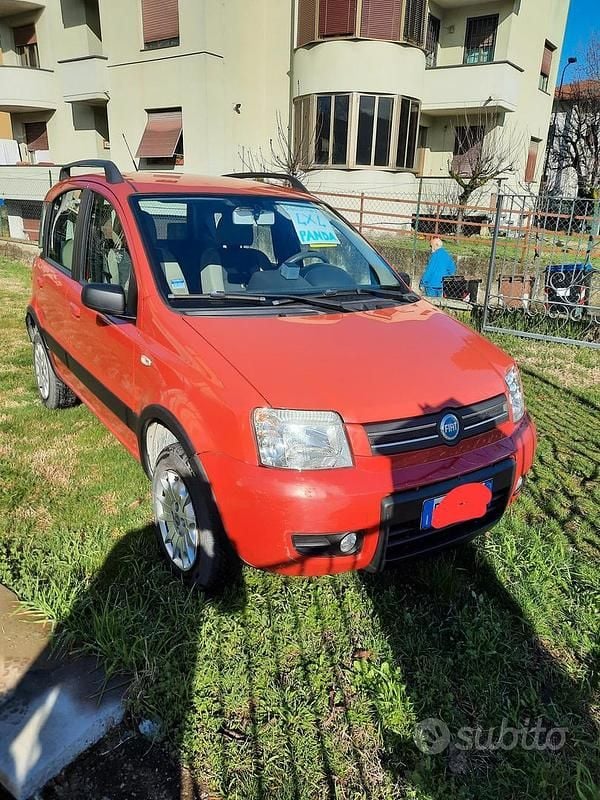Usata Fiat Panda 4x4 2007 Rosso Utilitaria