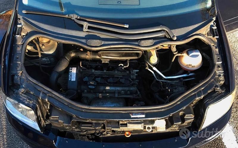 Usata Audi A2 75 CV (55 kW) 2002 Blu Utilitaria