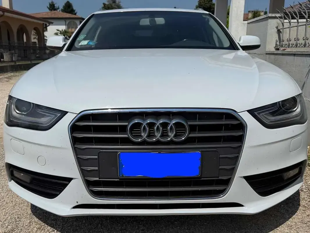 Usata Audi A4 Ambiente 177 CV (130 kW) 2012 Bianco Station wagon
