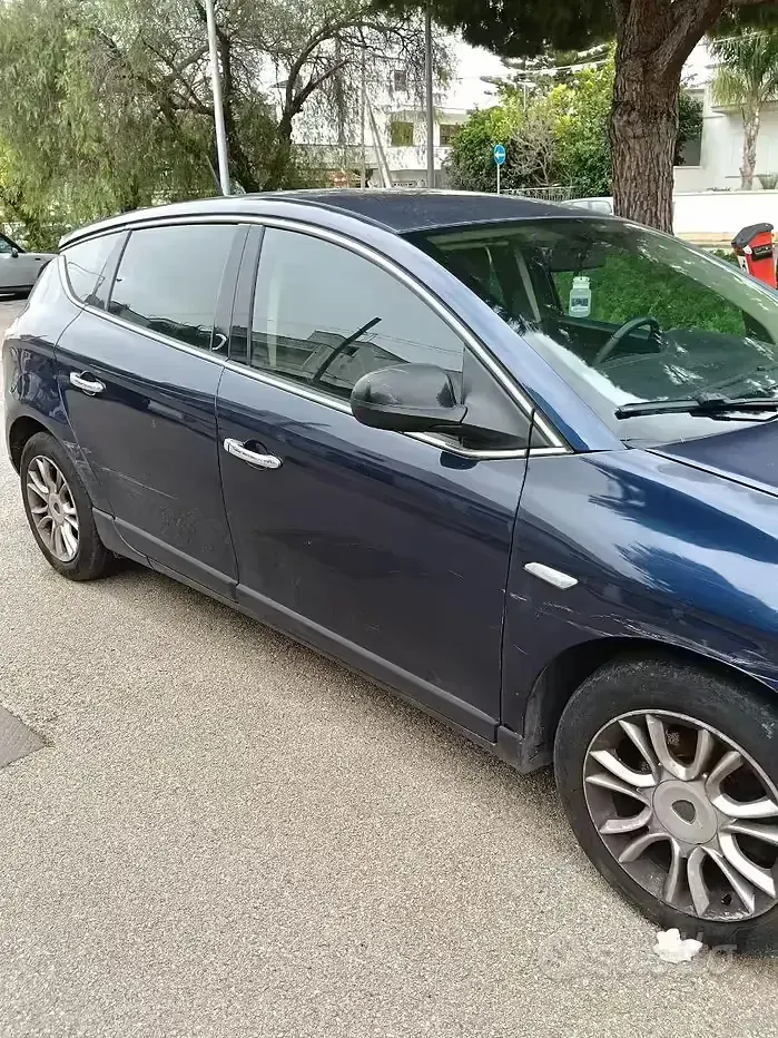 Usata Lancia Delta 2011 Bluazzurro Utilitaria