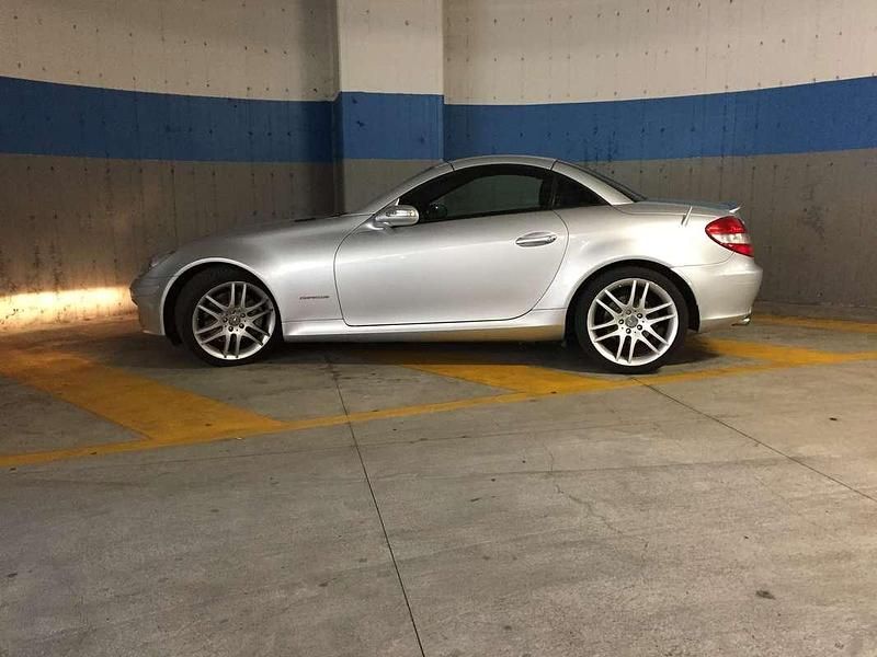 Usata 2007 Mercedes SLK200 Cabrio | 14.000 € (Molto cara) - Immagine 1/4