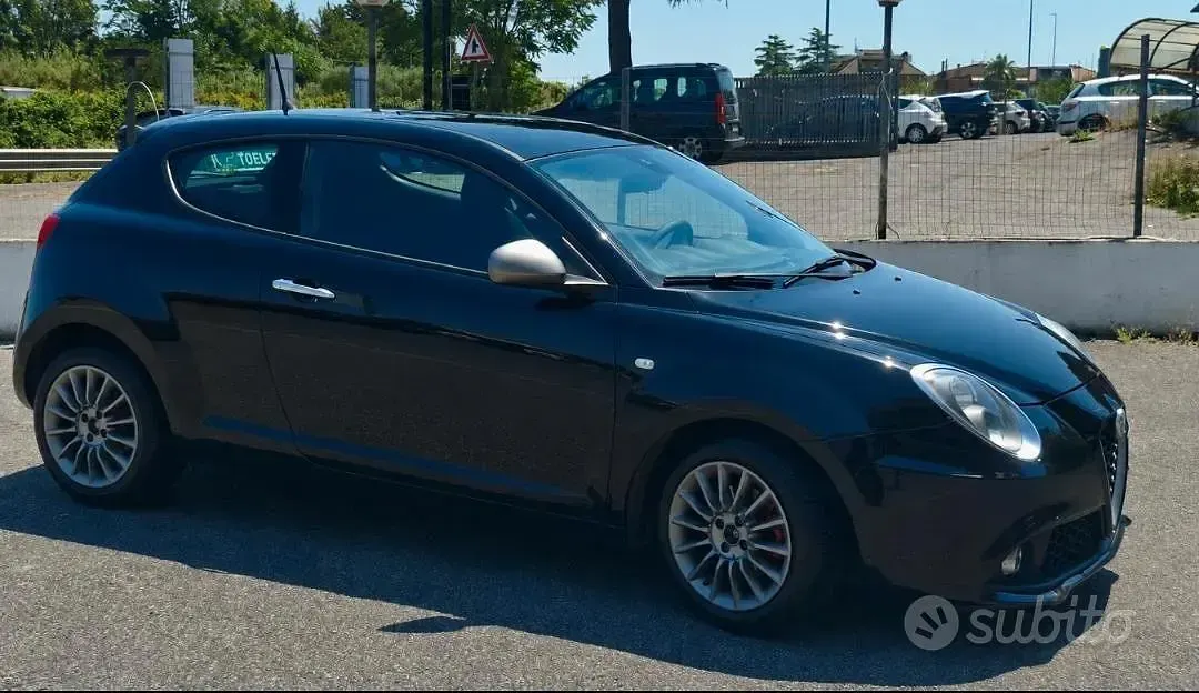 Usata Alfa Romeo MiTo 95 CV (69 kW) 2017 Nero Utilitaria
