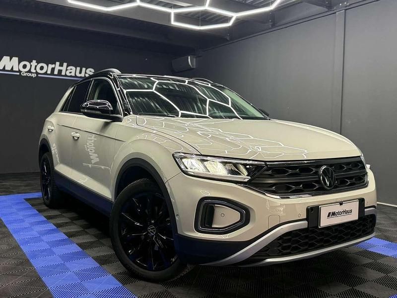 Bianco Usata 2023 VW T-Roc SUV | 24.499 € (Buon prezzo) - Immagine 1/4