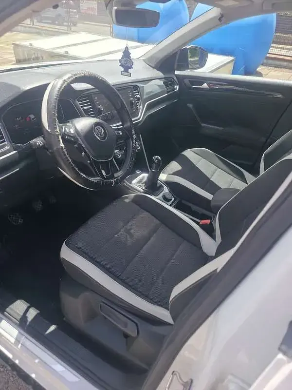 Usata VW T-Roc Advance 150 CV (110 kW) 2018 SUV