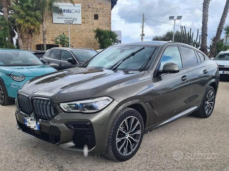 Usata BMW X6 M Sport 339 CV (249 kW) 2022 Grigio SUV