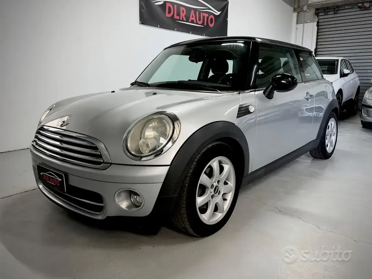 Usata Mini Cooper D 109 CV (80 kW) 2009 Utilitaria