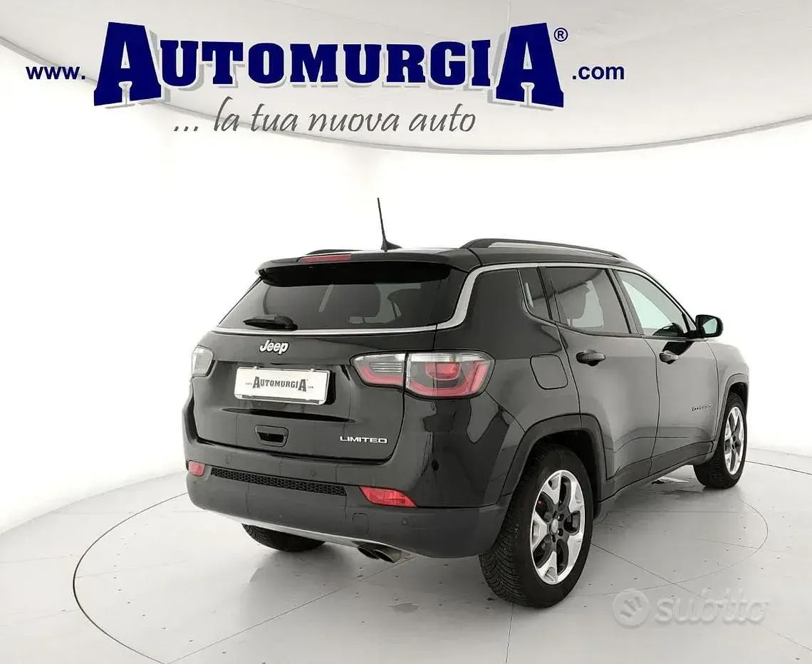 Usata Jeep Compass Limited 140 CV (102 kW) 2019 Nero SUV
