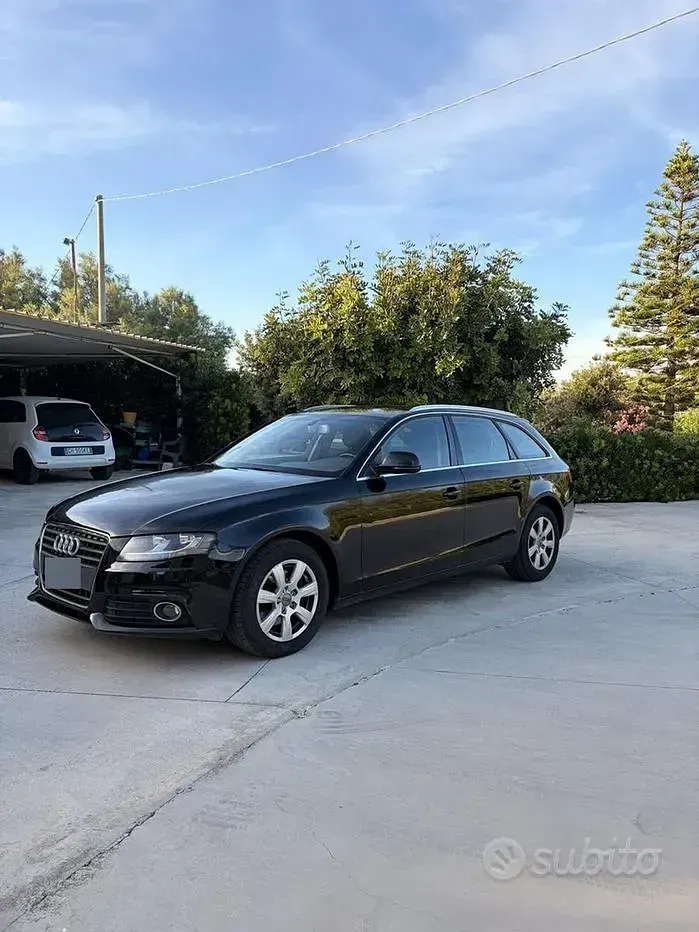 Usata Audi A4 170 CV (125 kW) 2011 Nero Station wagon