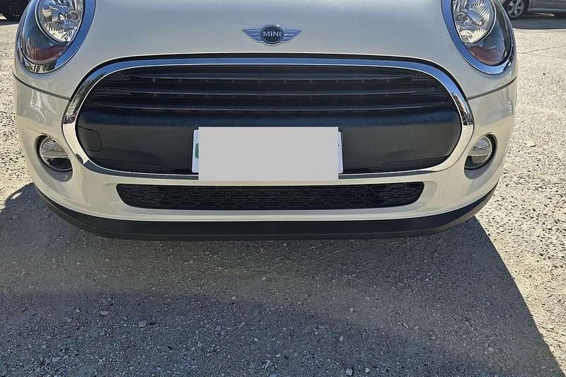 Usata Mini ONE 102 CV (75 kW) 2014 Giallo Utilitaria