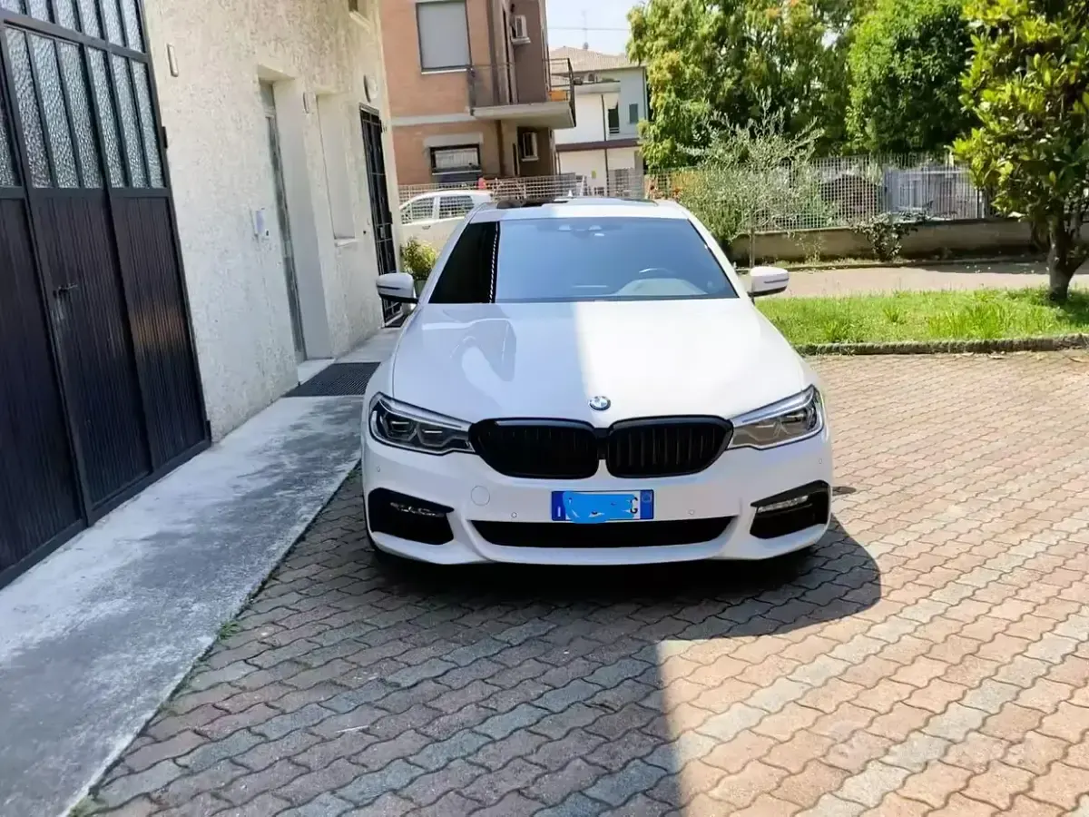 Usata BMW 520 M Sport 190 CV (139 kW) 2019 Bianco Station wagon