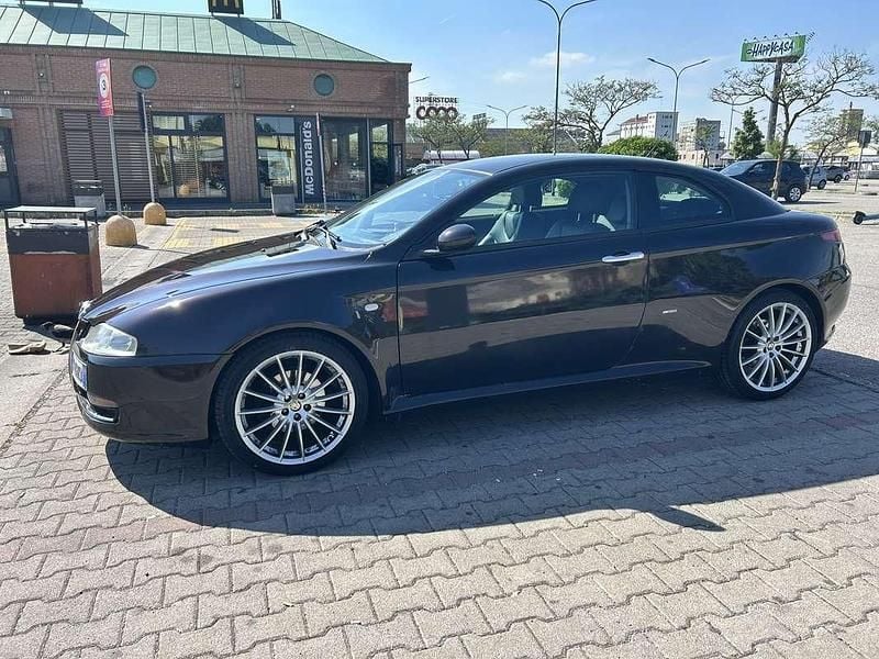 Usata Alfa Romeo GT Distinctive 140 CV (102 kW) 2008 Coupé