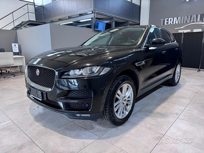 Usata Jaguar F-Pace Pure 180 CV (132 kW) 2018 Nero SUV
