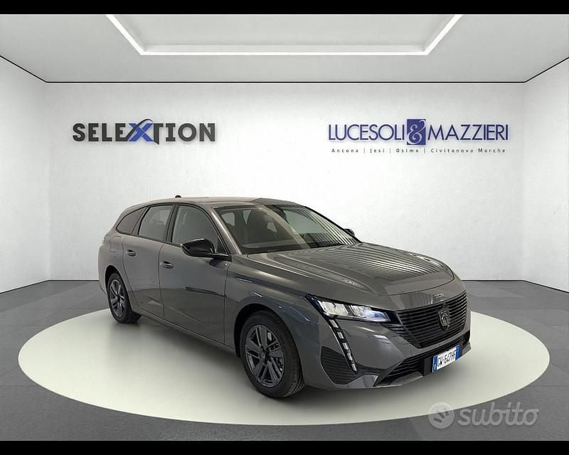 Usata Peugeot 308 SW Active 2024 Grigio Station wagon