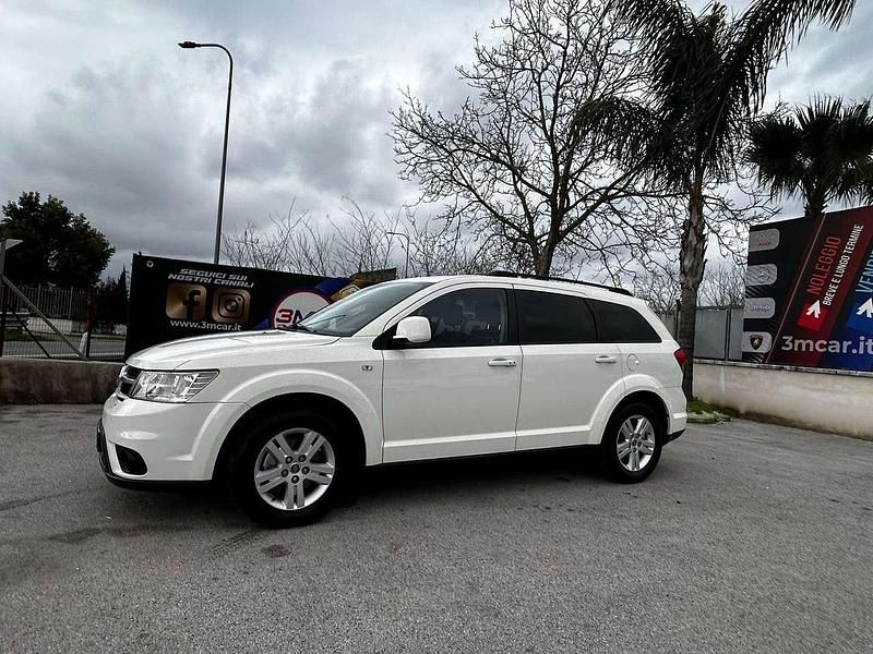 Usata Fiat Freemont Cross 140 CV (102 kW) 2015 Bianco SUV