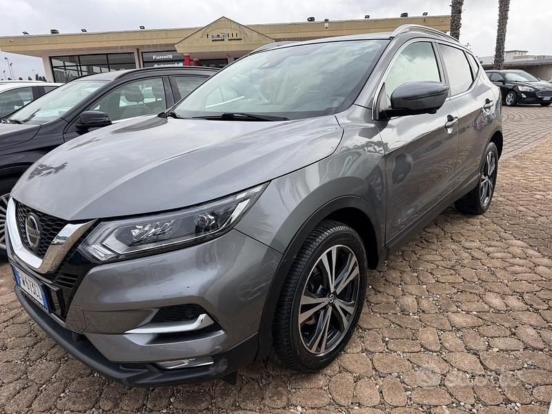 Usata Nissan Qashqai Tekna 116 CV (85 kW) 2019 Grigio SUV