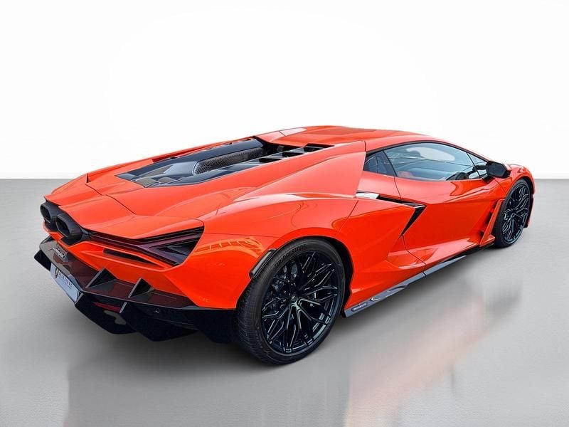 Usata Lamborghini Revuelto 1015 CV (746 kW) 2024 Arancio apodis Coupé