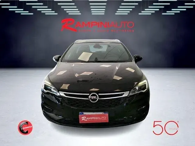 Usata Opel Astra 110 CV (80 kW) 2018 Nero Station wagon