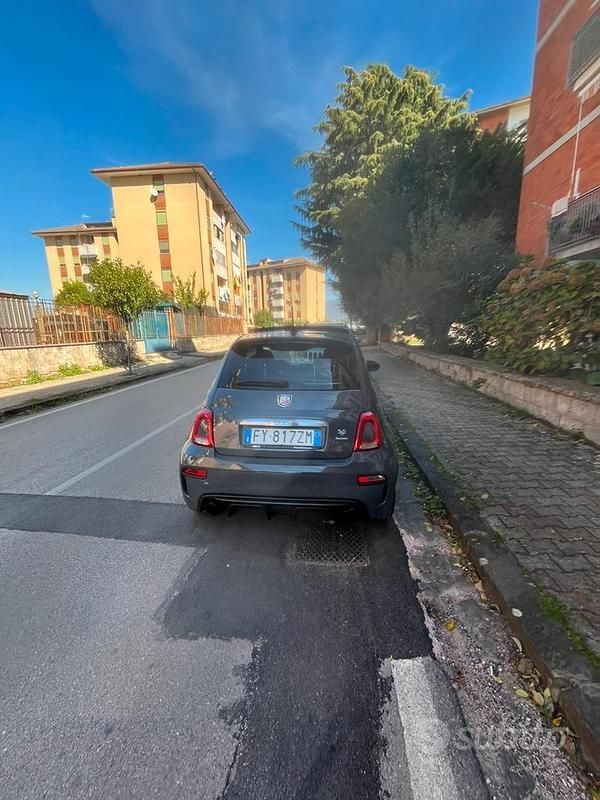 Usata Fiat 500 Abarth 165 CV (121 kW) 2020 Grigio Berlina