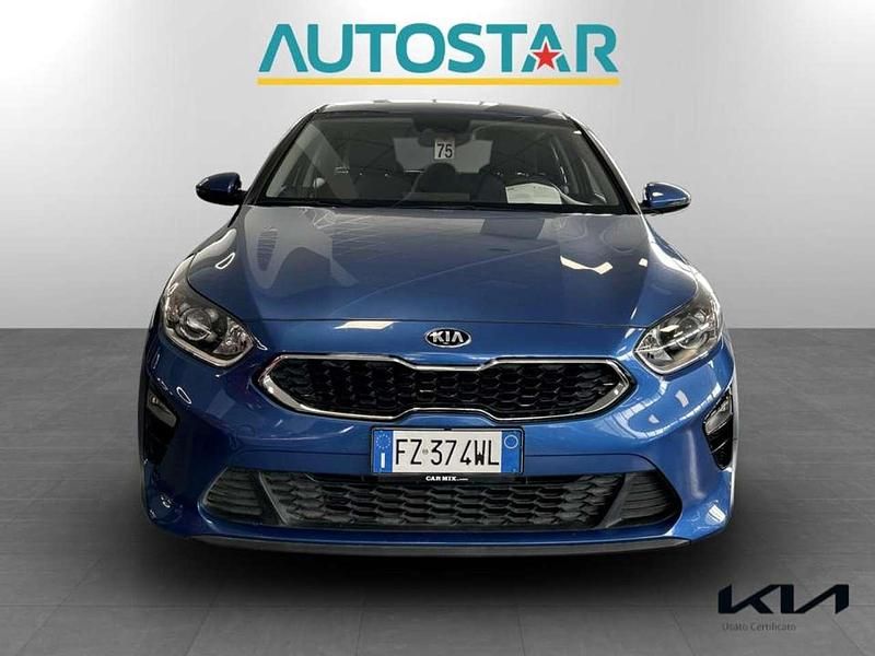Begagnad Kia Ceed 100 HK (73 kW) 2020 Blå Halvkombi