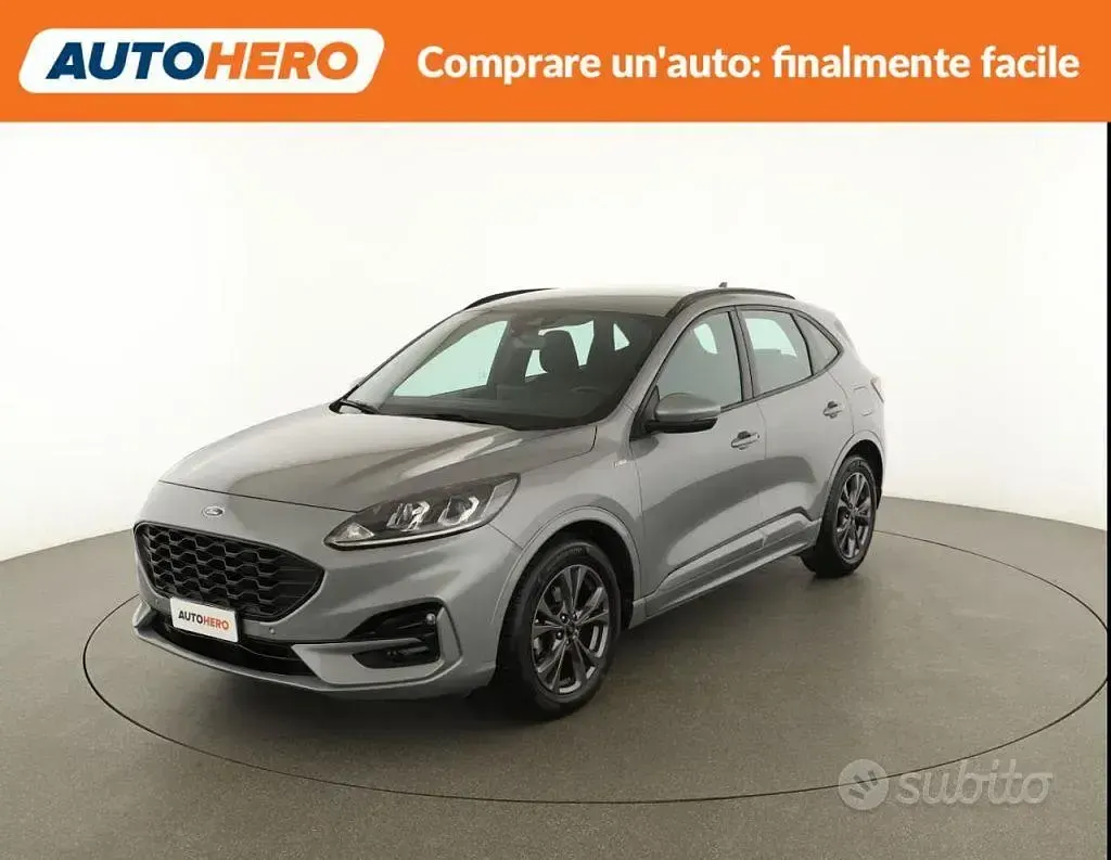 Usata Ford Kuga ST-Line 120 CV (88 kW) 2022 Grigio SUV